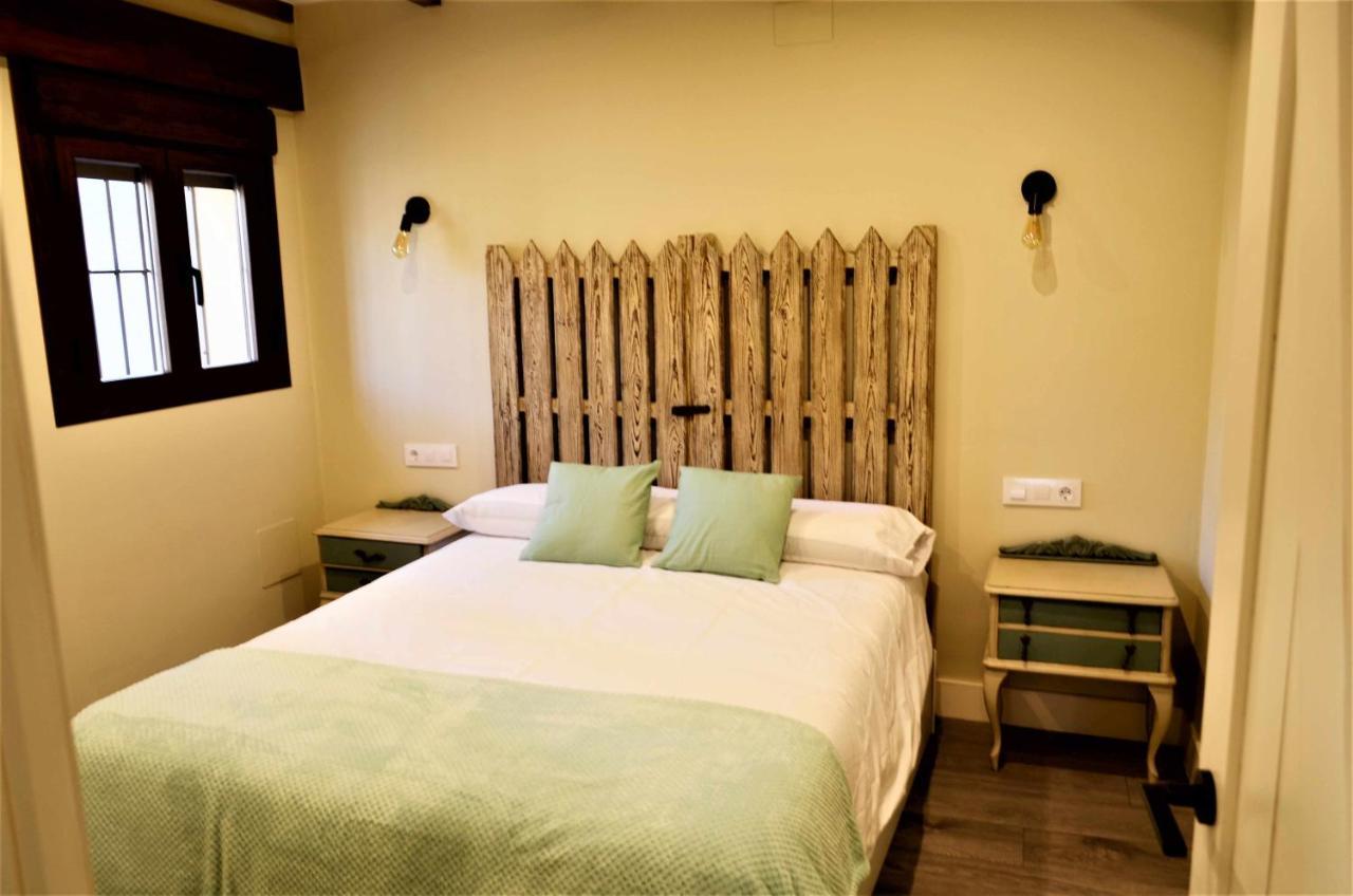 Apartamentos La Rosa Y El Pastor Guijo de Santa Bárbara Chambre photo
