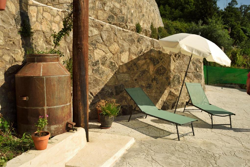 Apartamentos La Rosa Y El Pastor Guijo de Santa Bárbara Extérieur photo